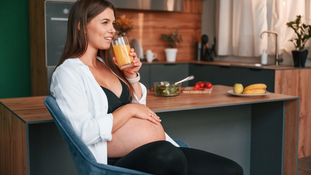 Pregnant Woman Drinking Juice - NRKSS Blog